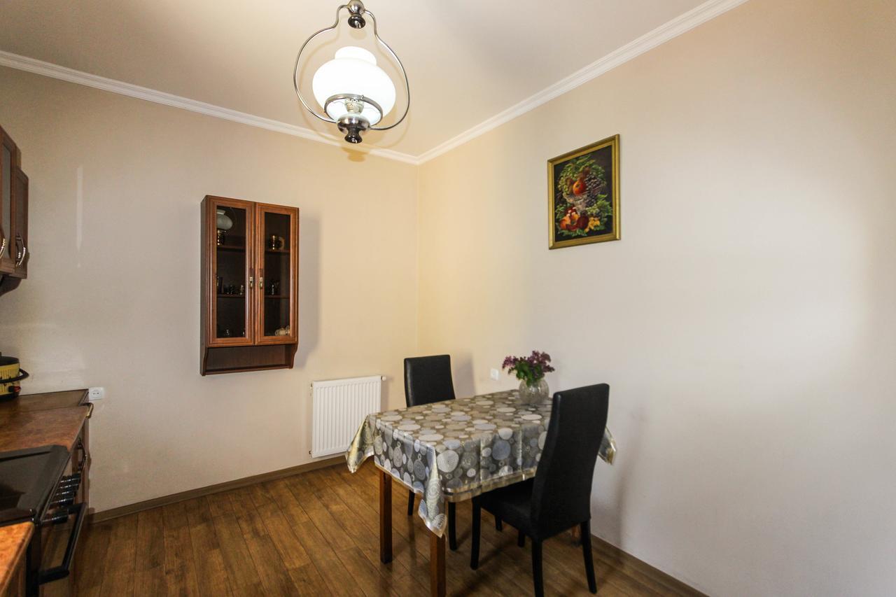 Apartment Gardens 44 Tbilisi Exteriör bild