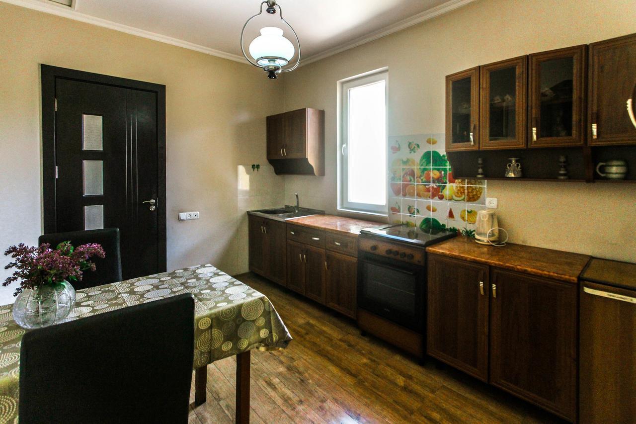 Apartment Gardens 44 Tbilisi Exteriör bild